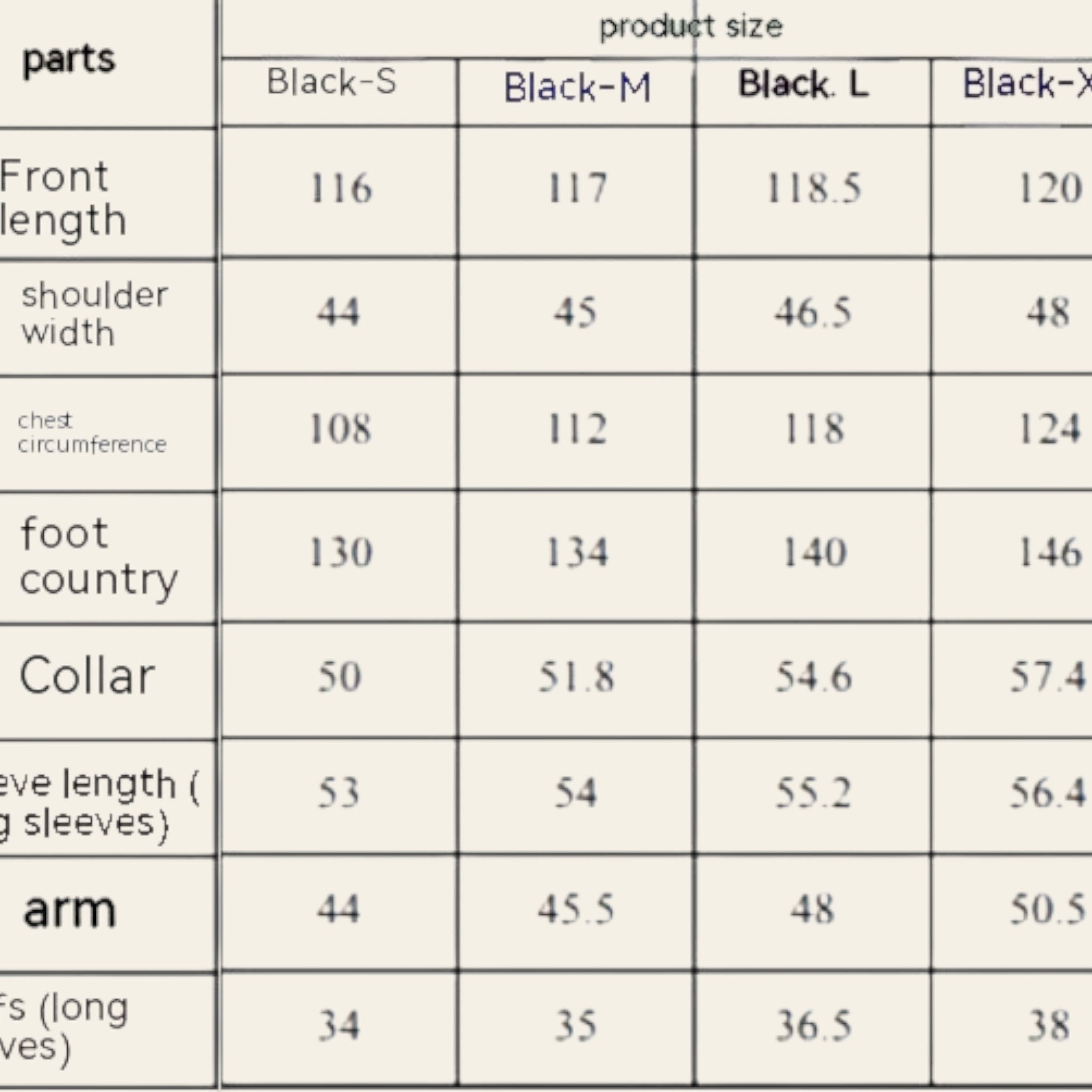 Table showing size chart for black clothing with measurements in centimeters.