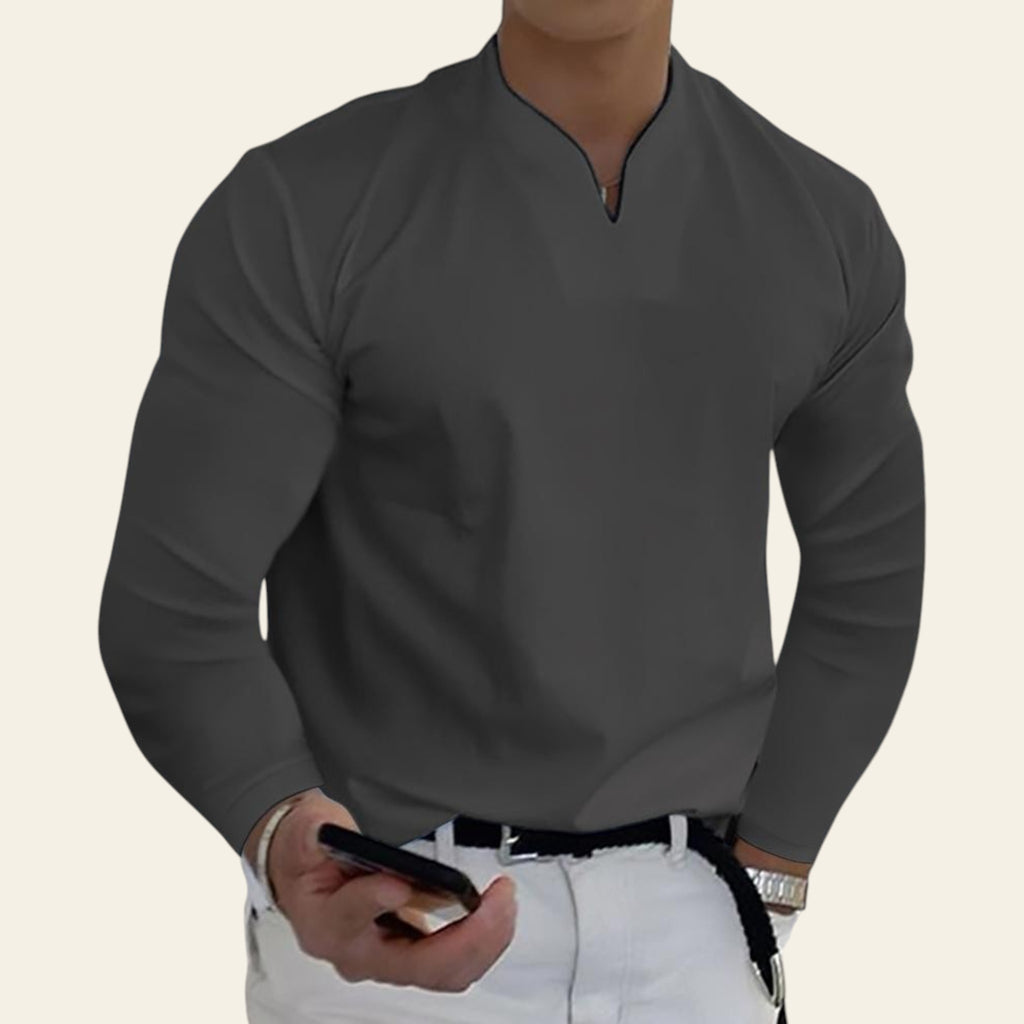 Man wearing a gray V-neck long sleeve breathable T-shirt
